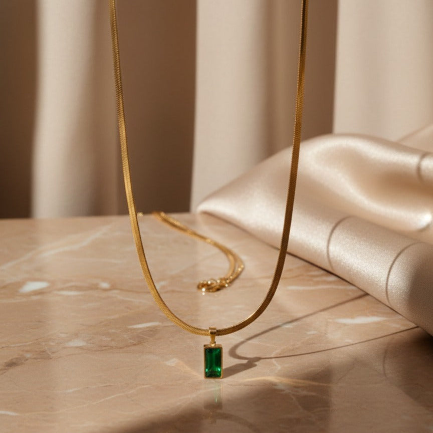 Green Emarald Pendant Necklace